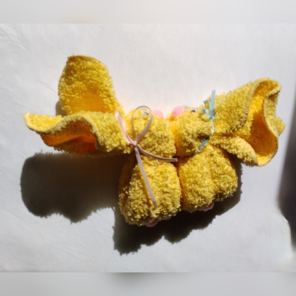 Boo Boo Bunnies! Adorable First Aid Tool Holds Ice Cubes On Booboos LOT OF 2 New - Picture 3 of 9